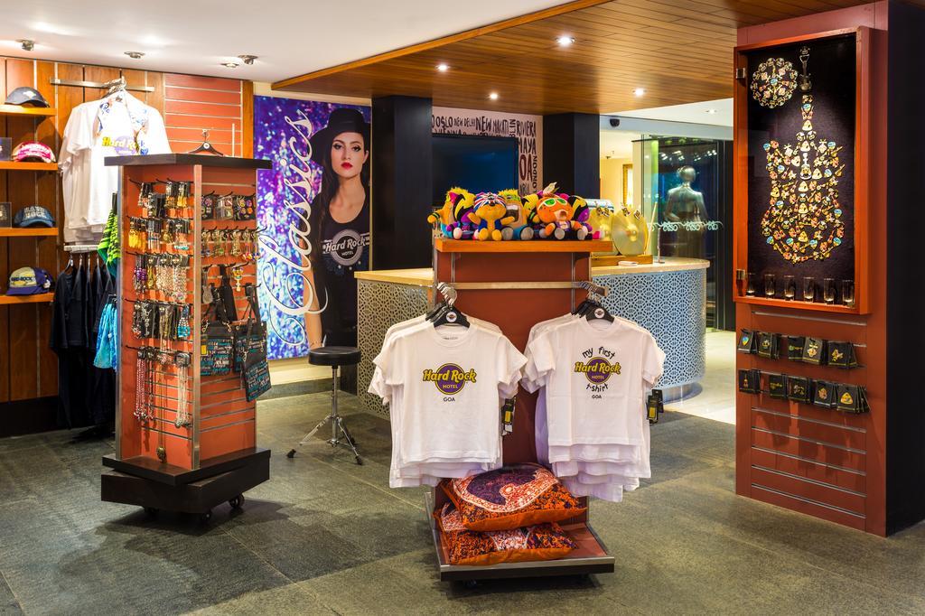 Hard Rock Hotel Goa Calangute Bagian luar foto The gift shop at Hard Rock Cafe, Pattaya