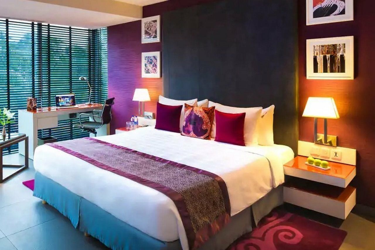 Hard Rock Hotel Goa Calangute Bagian luar foto A typical bedroom at the hotel